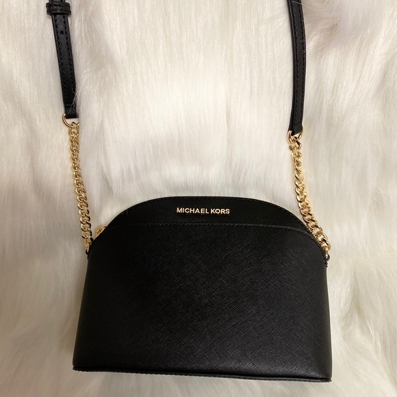 MK MEDIUM DOME CROSSBODY - Picture 5 of 7